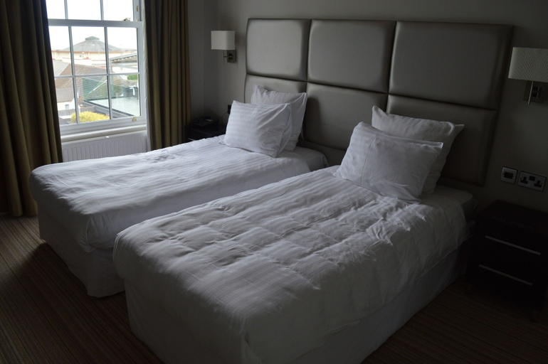 Bedroom 3, The Cliff Hotel, Norfolk