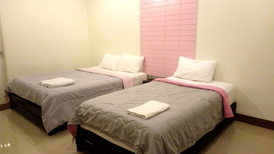 Bedroom 3, Suan Lamyai Resort, Wang Saphung