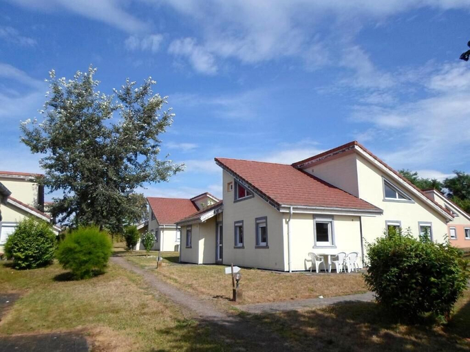 Exterior & Views 2, Appart'Hotel Les Acacias, Bas-Rhin