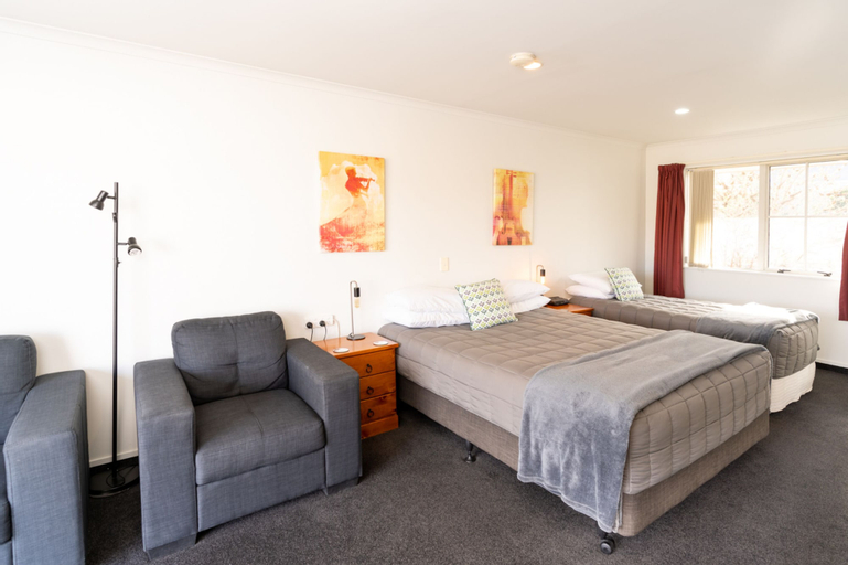 Bedroom 5
