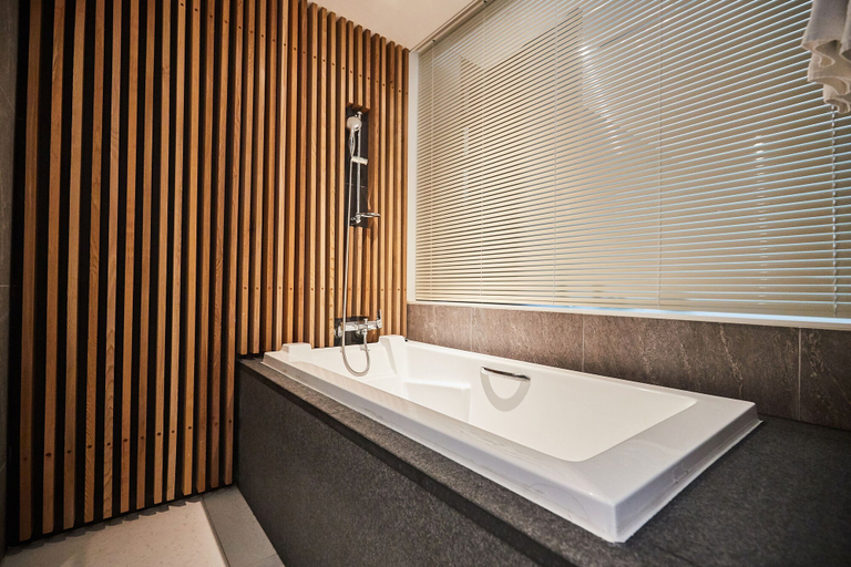 Bathroom 5, Eden Paradise Hotel, Icheon