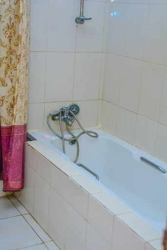 Bathroom, The Emperor Place Annex, Eti-Osa