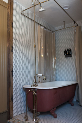 Bathroom 5, Stonehill's Farmhouse, Ulster