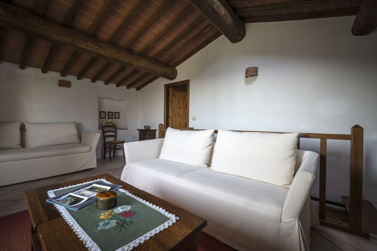 Bedroom 3, Collelungo, Siena