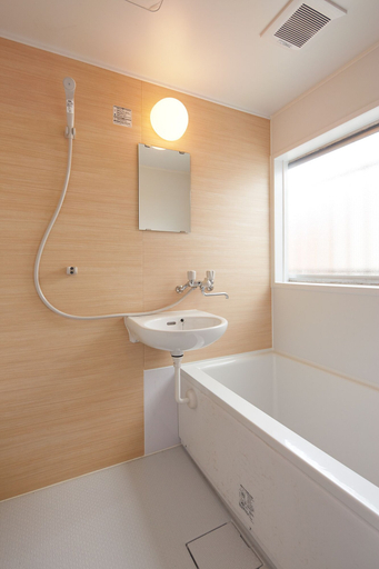 Bathroom 3, Haneda Mingei Hotel, Ōta