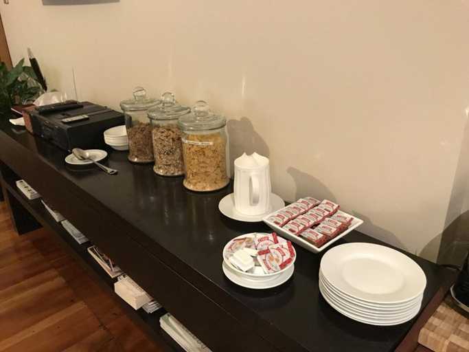 Food & Drinks 5, Lake Lodge B&B Rotorua - Adults Only, Rotorua