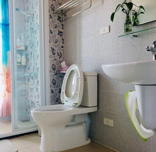 Bathroom, Come Home Travel, Tainan