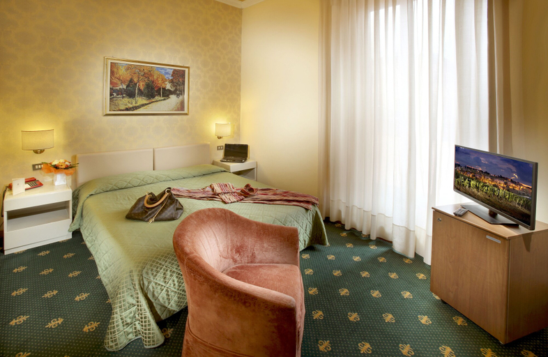Bedroom 4, Grand Hotel Plaza e Locanda Maggiore, Pistoia