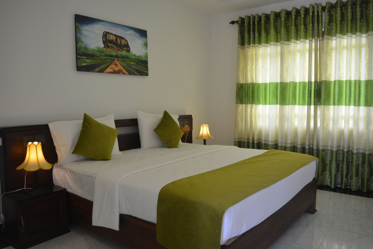 Bedroom 3, Hotel Golden Ray, Dambulla