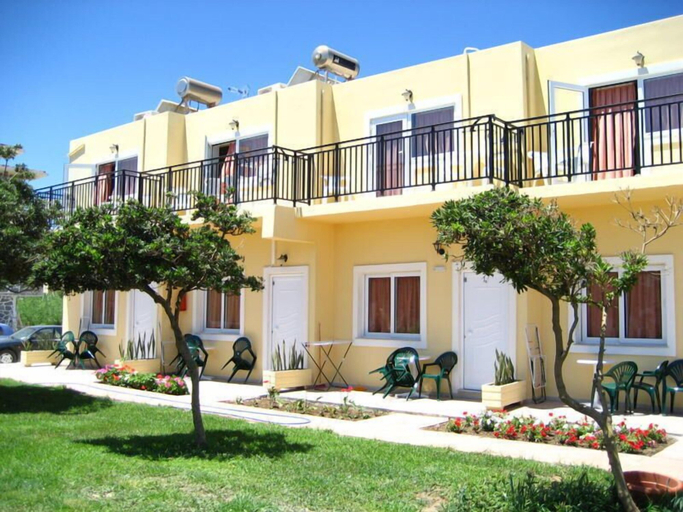 Exterior & Views 2, Baladinos Apartments, Crete