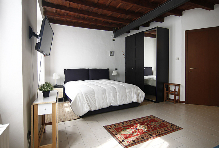 Room 4, Optimus Host Abbadesse Apartment, Milano