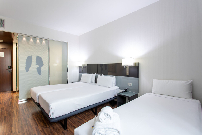 Bedroom 2, Hotel Ciudad de Móstoles, Madrid
