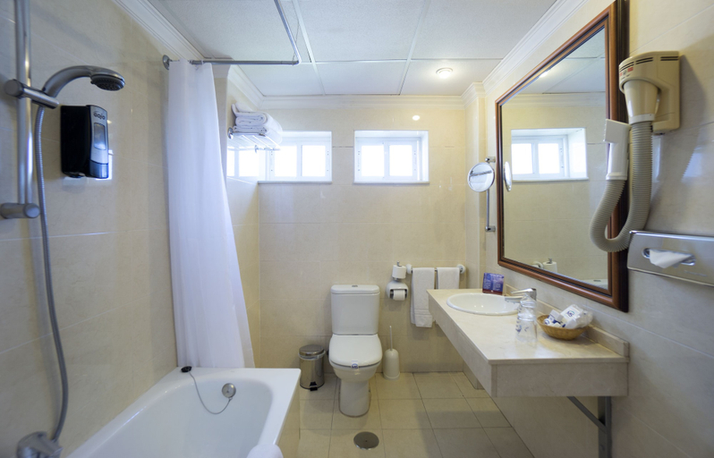 Bathroom 5, MS Tropicana Costa del Sol, Málaga