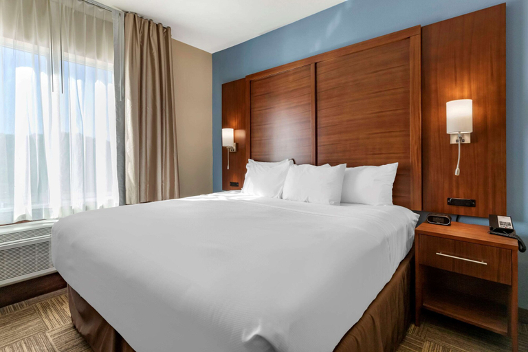 Bedroom 4, Comfort Suites Cedar Park - Austin Northwest, Williamson