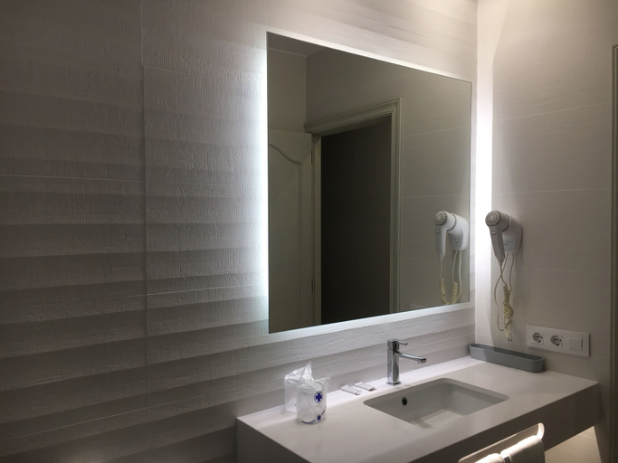 Bathroom 3, Hotel Playa Santandria - Adults Only, Baleares