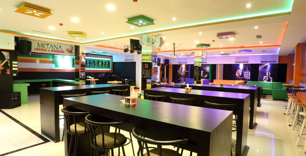 Food & Drinks 4, Miyanna Hotel, Deli Serdang