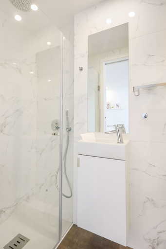 Bathroom 4, Porto City Elegant Retreat, Porto