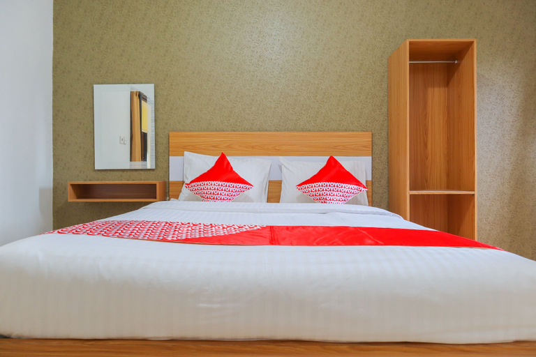 Bedroom 4, OYO 2547 Assirot Residence, South Jakarta