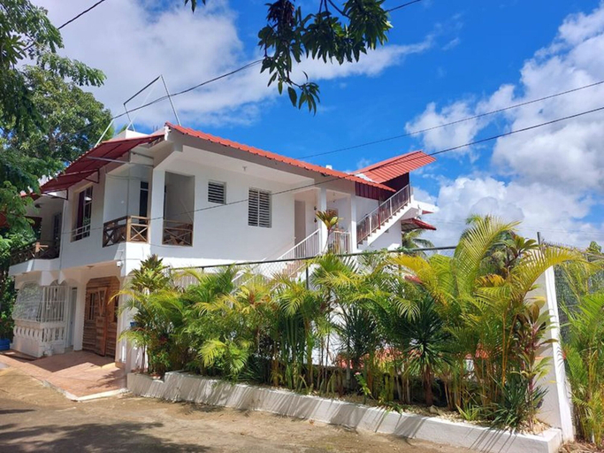 Exterior & Views, Great Palm View - Apartment 3 in Villa Coconut, Santa Bárbara de Samaná