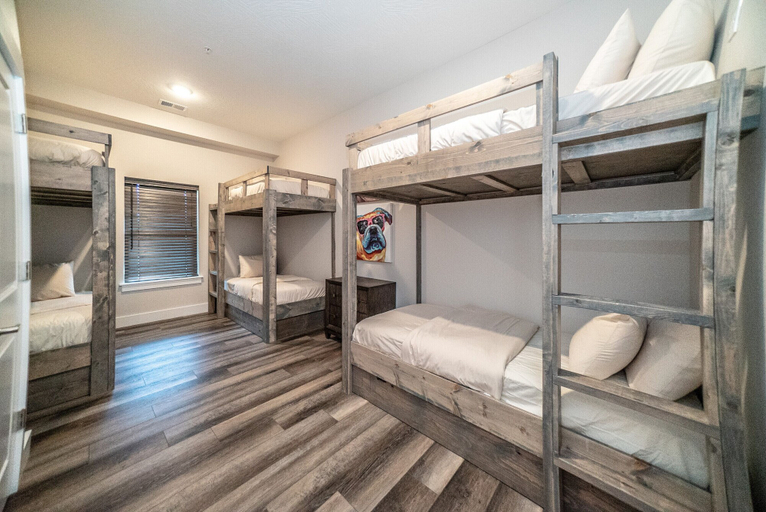 Bedroom 3, Reunion Lodges at Thousand Hills, Taney
