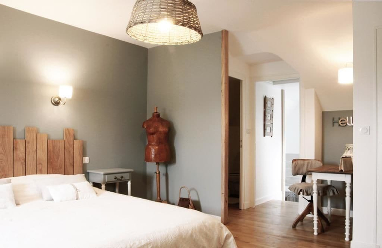 Bedroom 5, Il Etait Une Fois à L'Ouest, Côtes-d'Armor