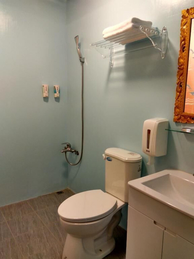Bathroom 2, Blue Pa Hotel, Pingtung
