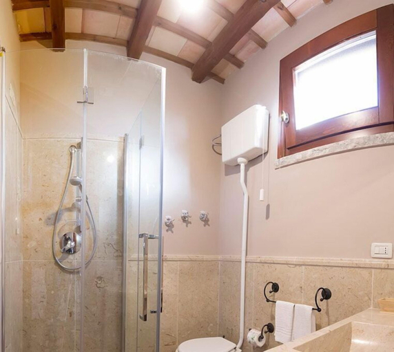 Bathroom 4, Agriturismo Don Carlo, Trapani