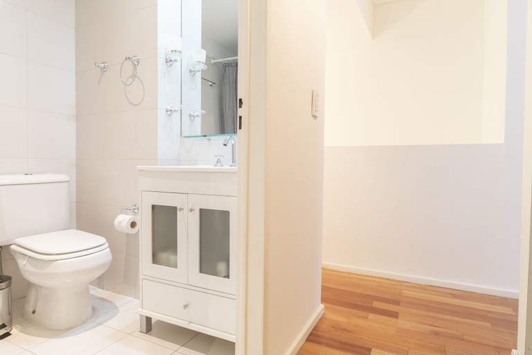 Bathroom 4, Lafinur by Be Local Argentina, Distrito Federal