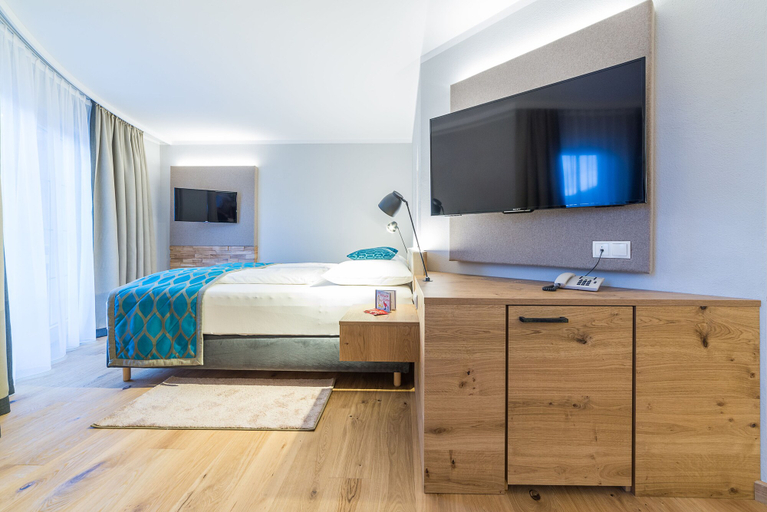 Bedroom 3, Wohlfuehlhotel Schiestl, Schwaz