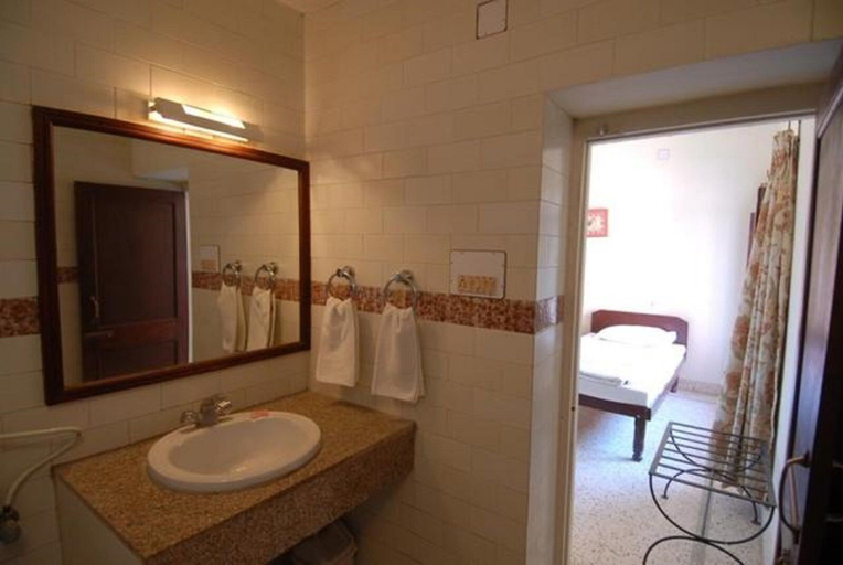 Bathroom 4, Thar Exotica Hotel & Resorts., Bikaner