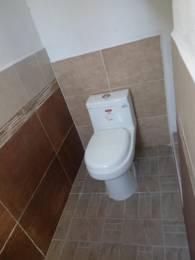 Bathroom, Real de Teques, Amacuzac