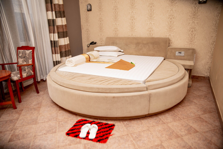 Bedroom 2, Lush Garden Hotel, Arusha