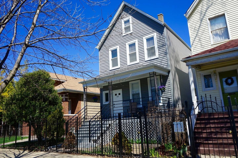 Exterior & Views 2, A One-way Ticket to Comforttown, Cook