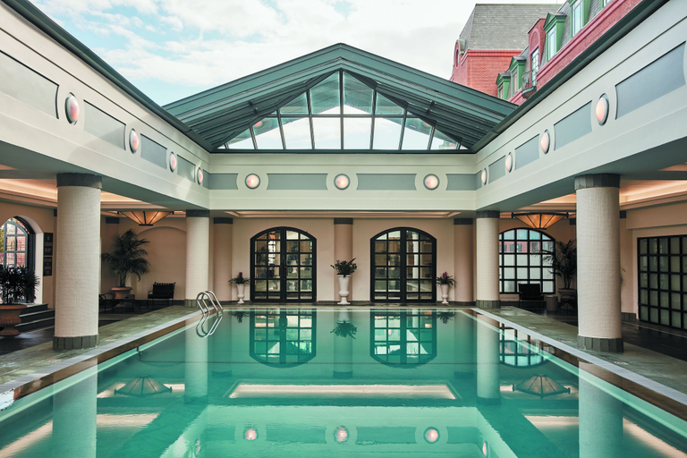 Sport & Beauty 3, The Charleston Place, Charleston