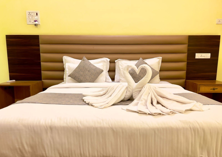 Bedroom 2, Hotel Ganpati Resort, Bastar