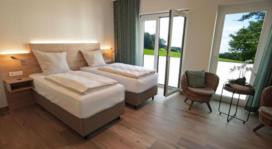 Bedroom 2, Hotel Weinhaus Möhle, Minden-Lübbecke