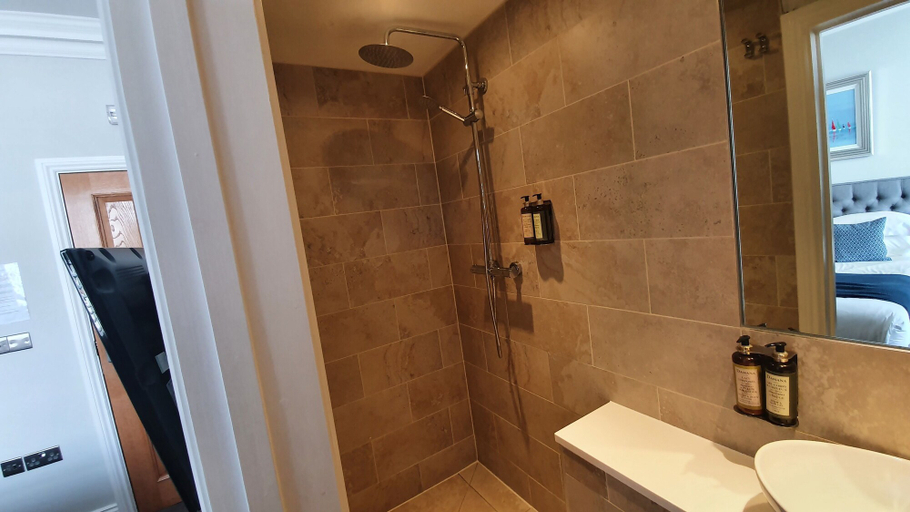 Bathroom 4, A Room With A View, Brighton and Hove