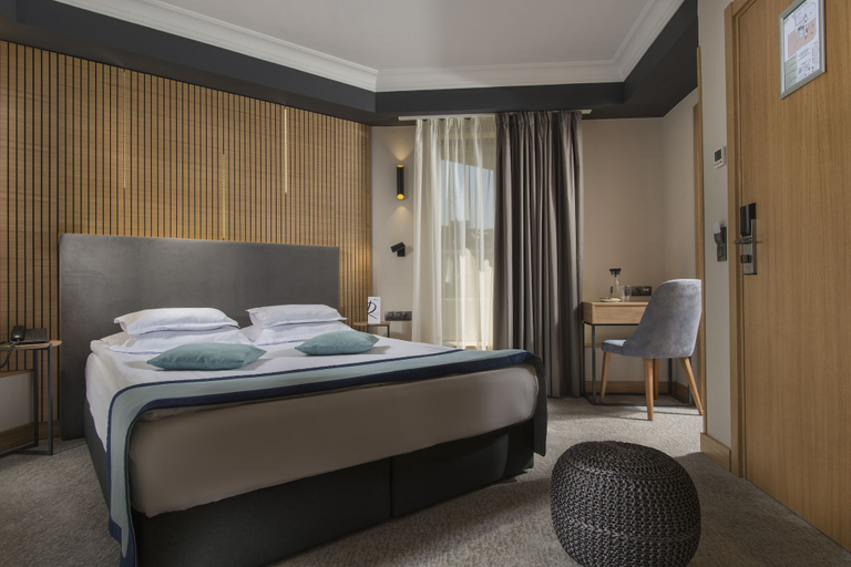 Bedroom 2, Rosslyn Thracia Hotel, Stolichna
