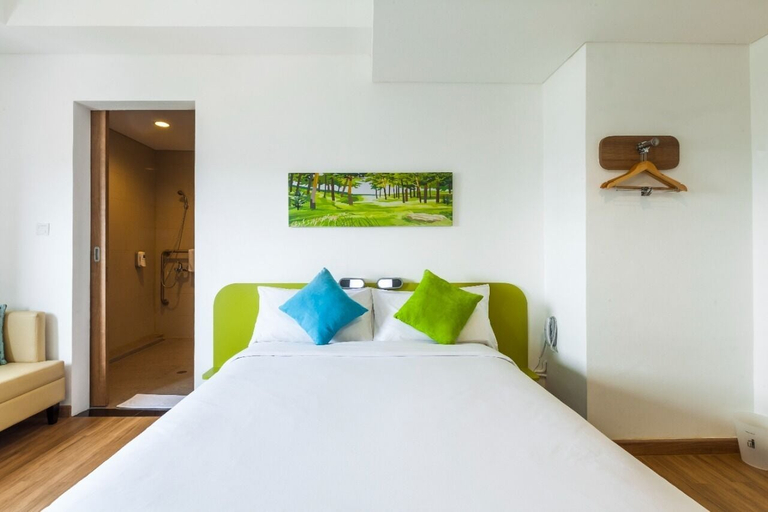 Bedroom 30