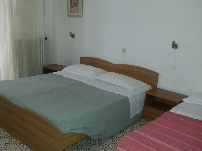 Bedroom 2, Hotel Tonfoni, Pistoia