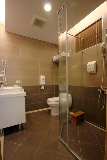 Bathroom 3, TORO Ocean Front B&B, Taitung