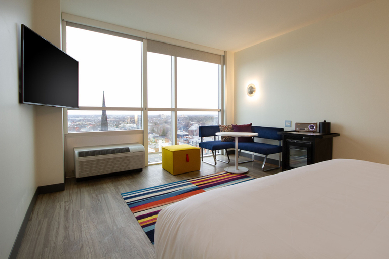 Bedroom 3, Aloft by Marriott Buffalo Downtown, Erie