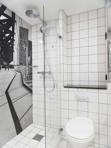 Bathroom 4, Radisson Blu Hotel Nydalen, Oslo, Oslo