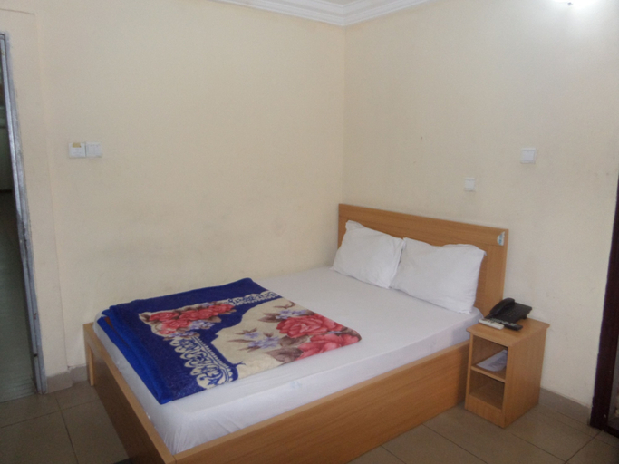 Bedroom 2, Avery Hotel, AbujaMun