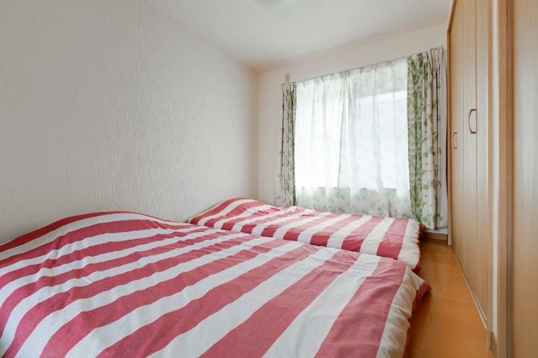 Bedroom 2, Bainan House, Osaka