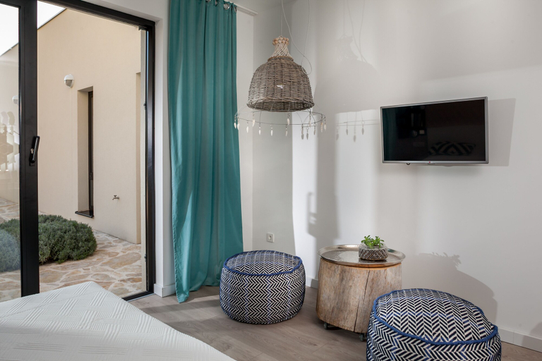 Bedroom 3, Villa Tres Chic, Makarska