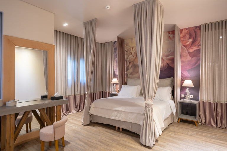Bedroom 4, Mikelina Boutique Hotel, Attica