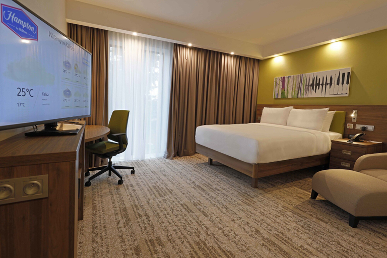 Bedroom 4, Hampton by Hilton Kalisz, Kalisz