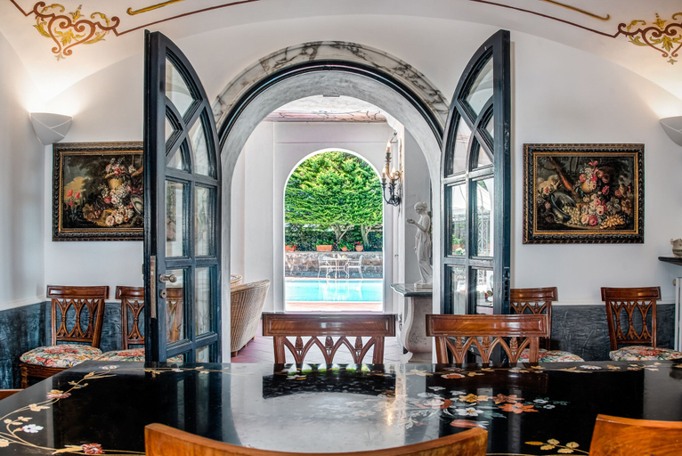 Food & Drinks 5, Palazzo Villa dei Nobili, Napoli