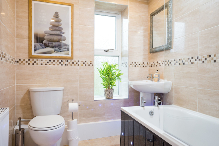Bathroom, Landmark Apartments Harrogate, North Yorkshire
